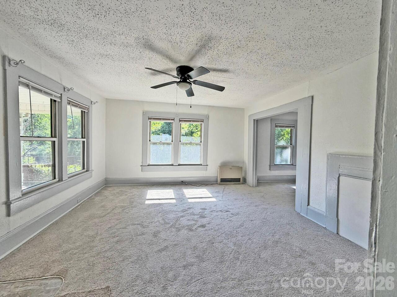 Listing Photo 7