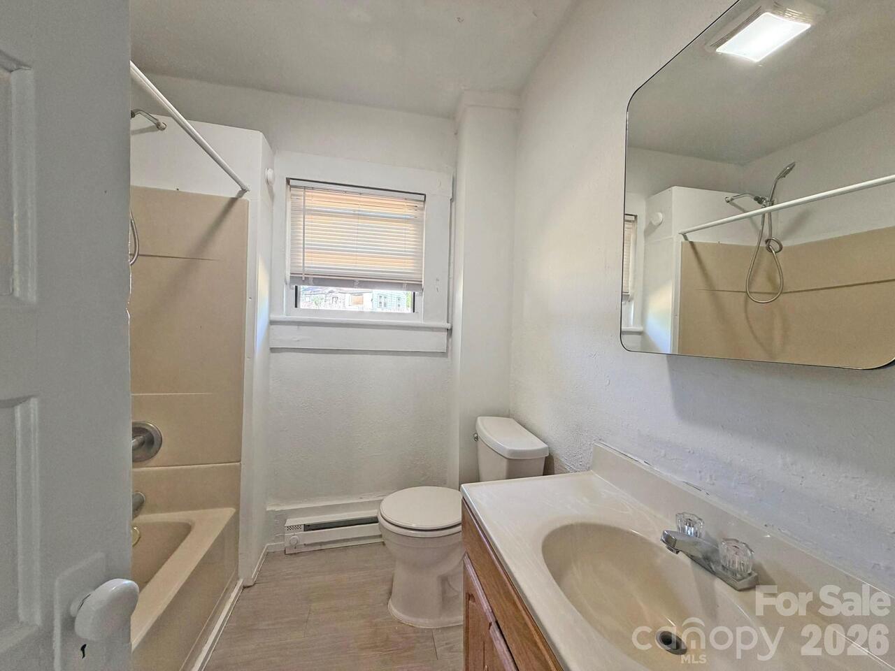 Listing Photo 18