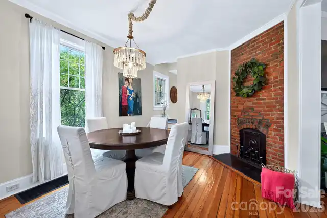 Listing Photo 13