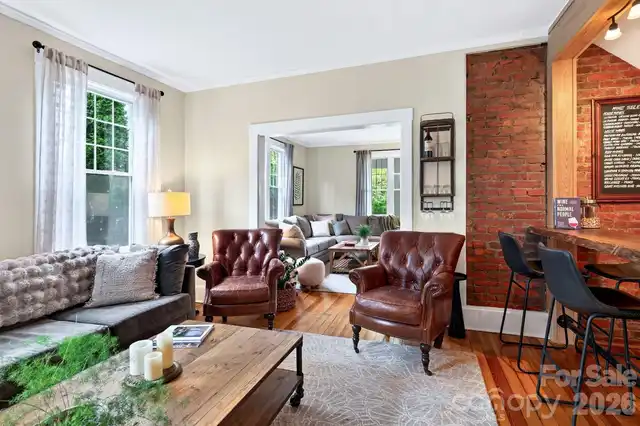 Listing Photo 18
