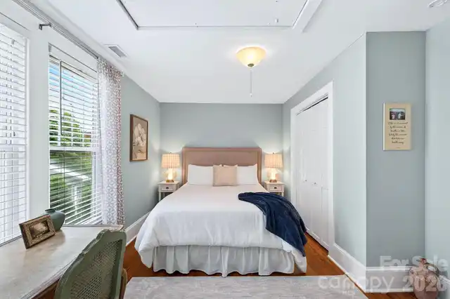 Listing Photo 34