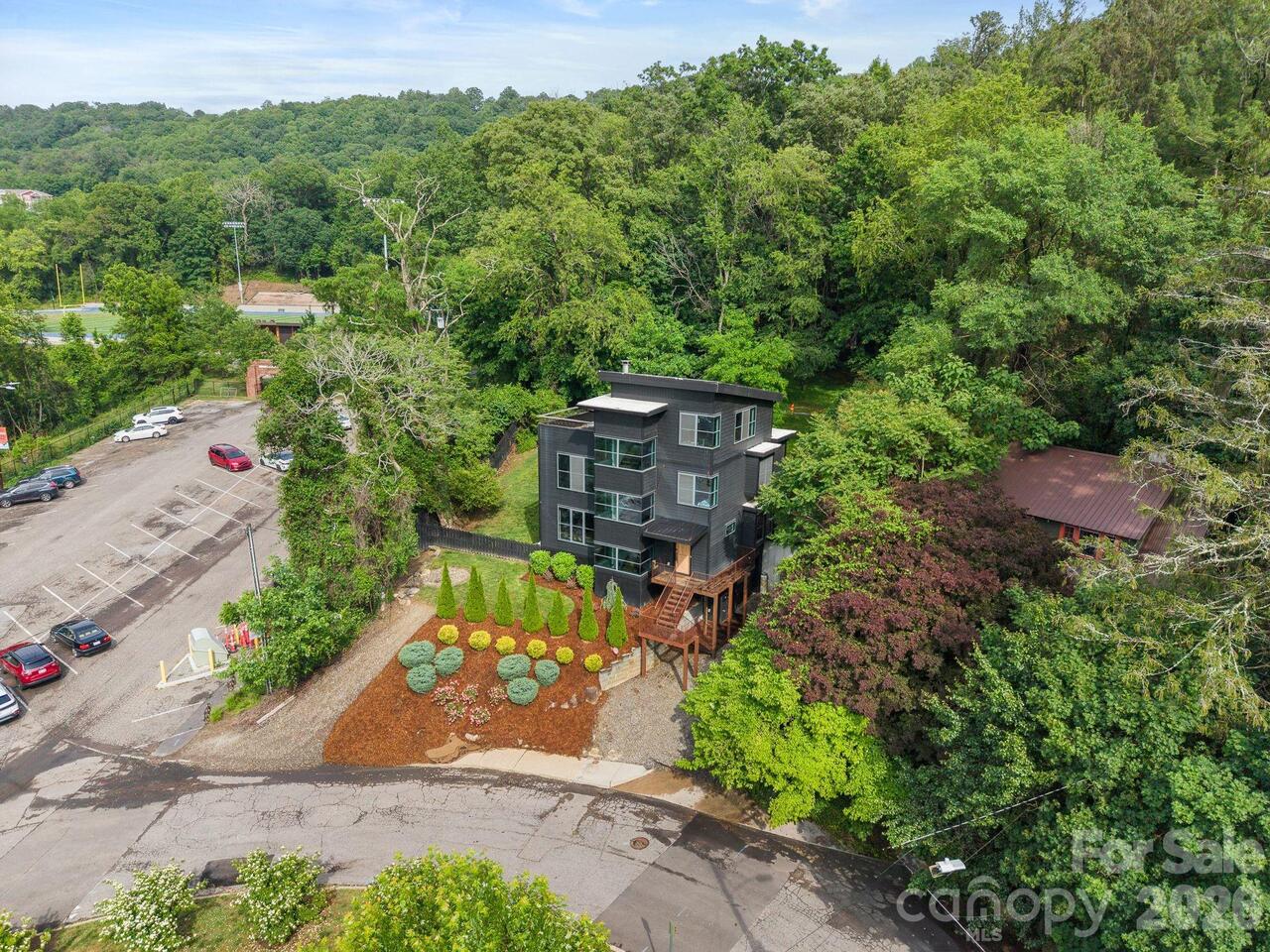 Listing Photo 47