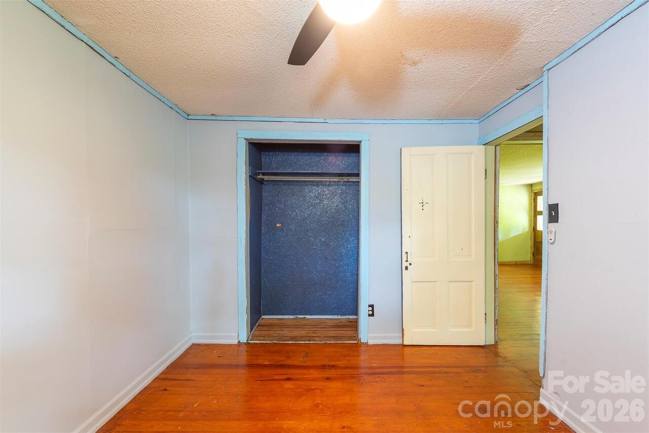 Listing Photo 21