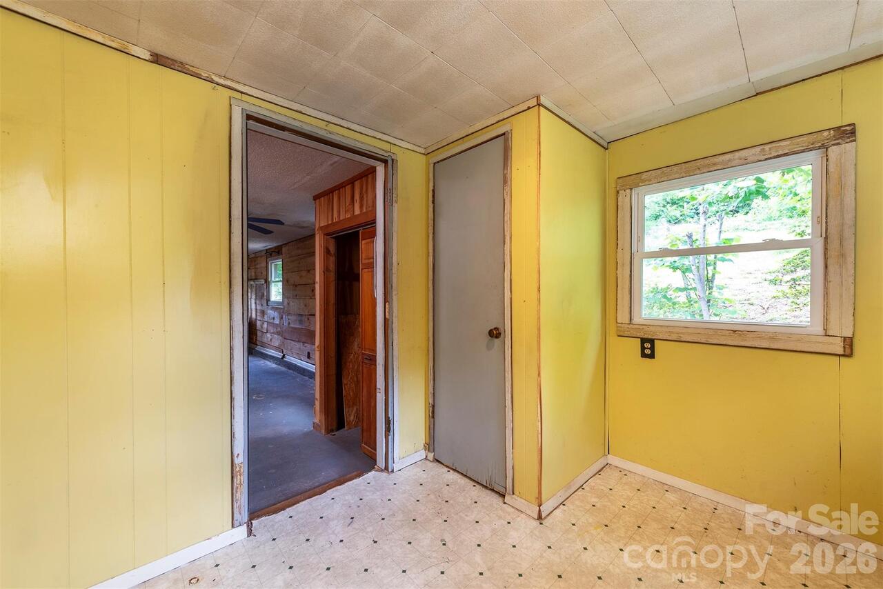 Listing Photo 29