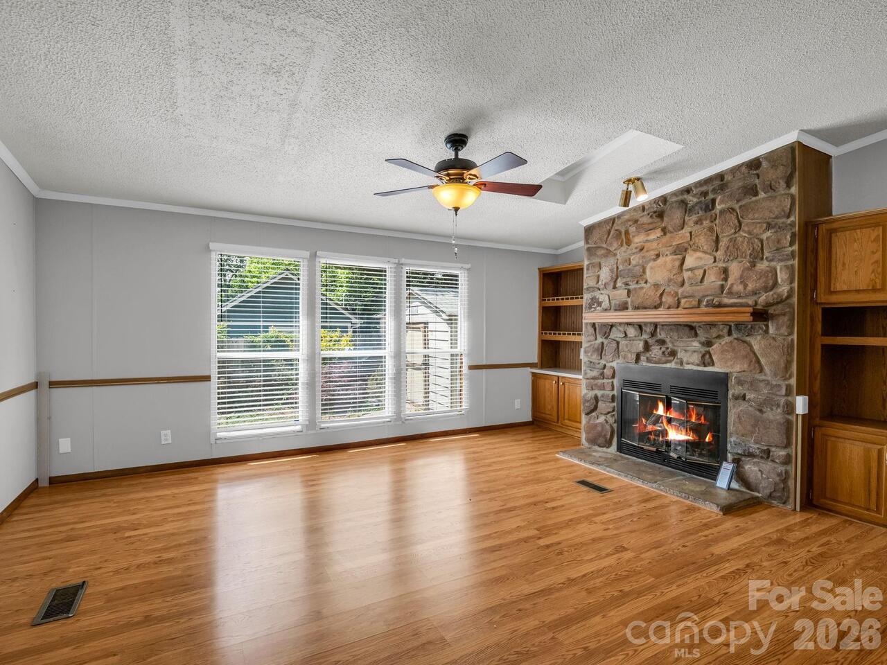 Listing Photo 23