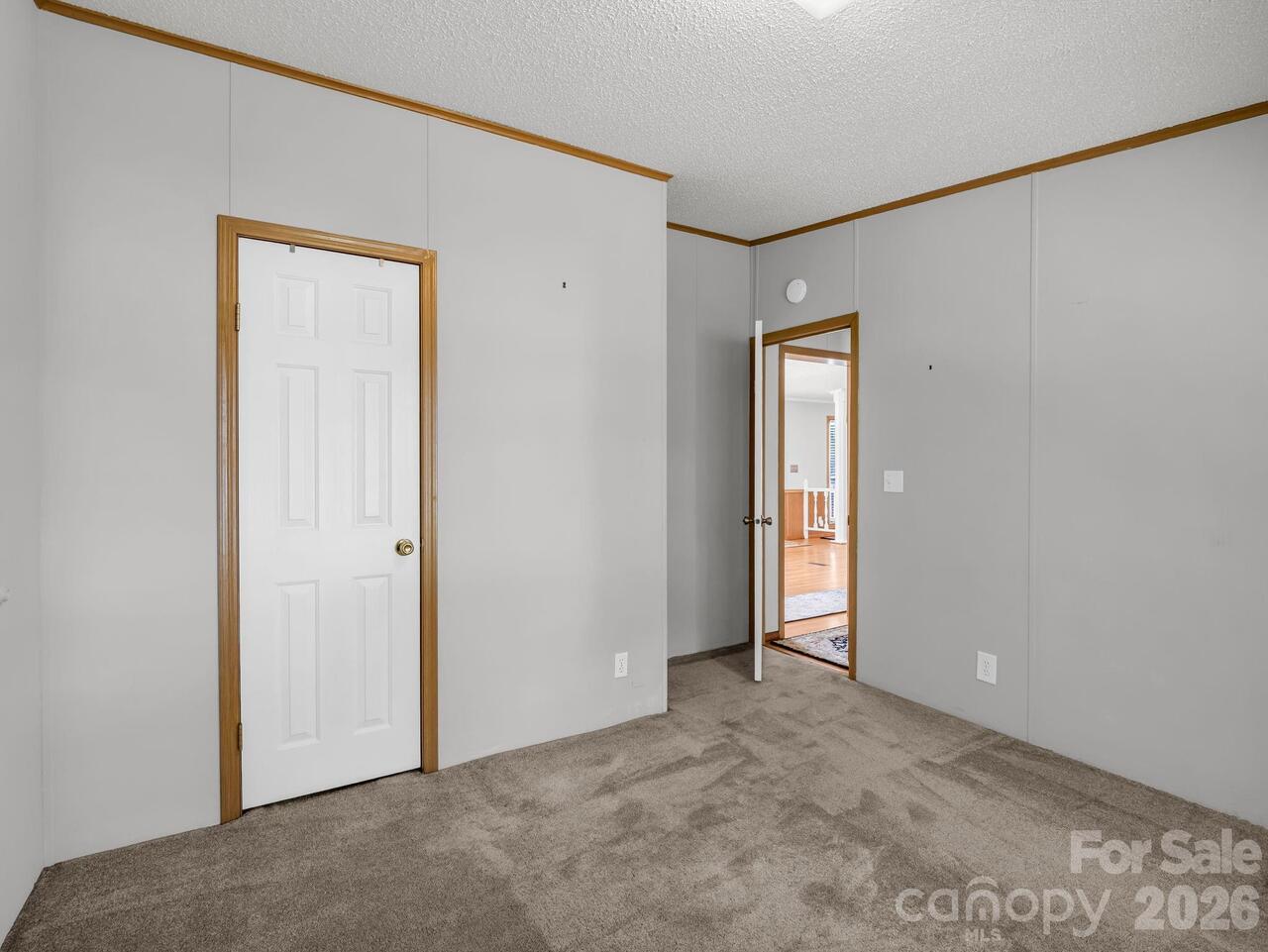 Listing Photo 29