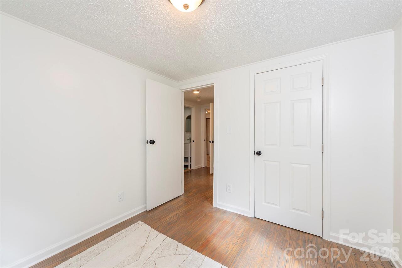 Listing Photo 13