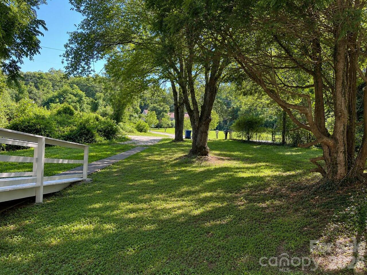 Listing Photo 18