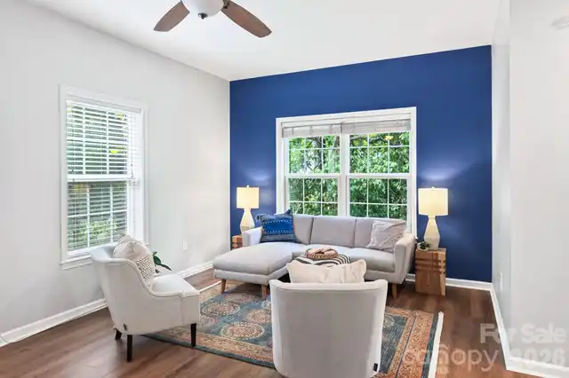Listing Photo 6