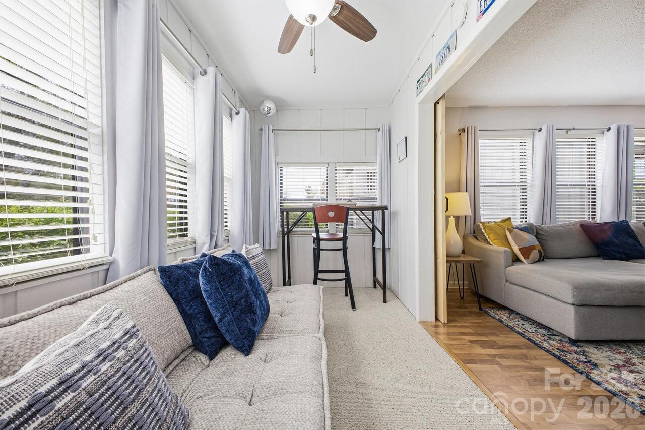 Listing Photo 18