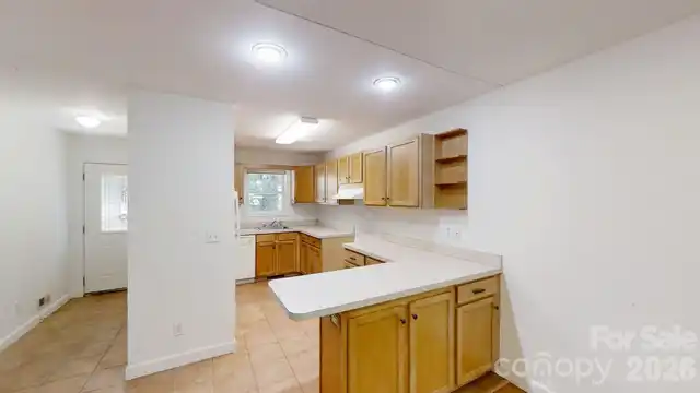 Listing Photo 6