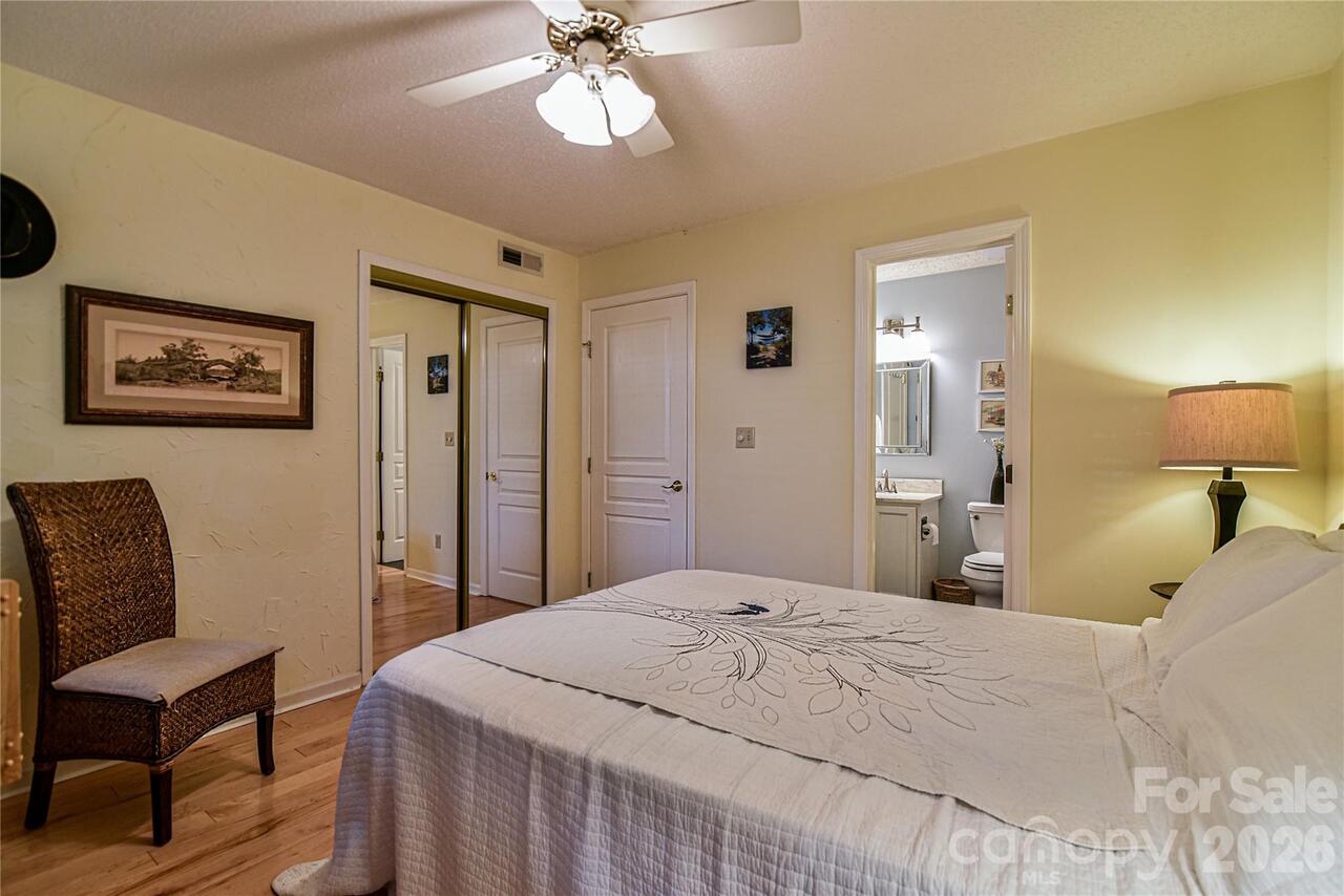 Listing Photo 20
