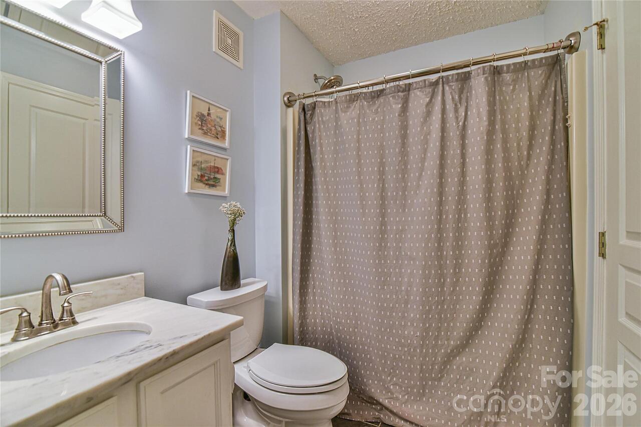 Listing Photo 21