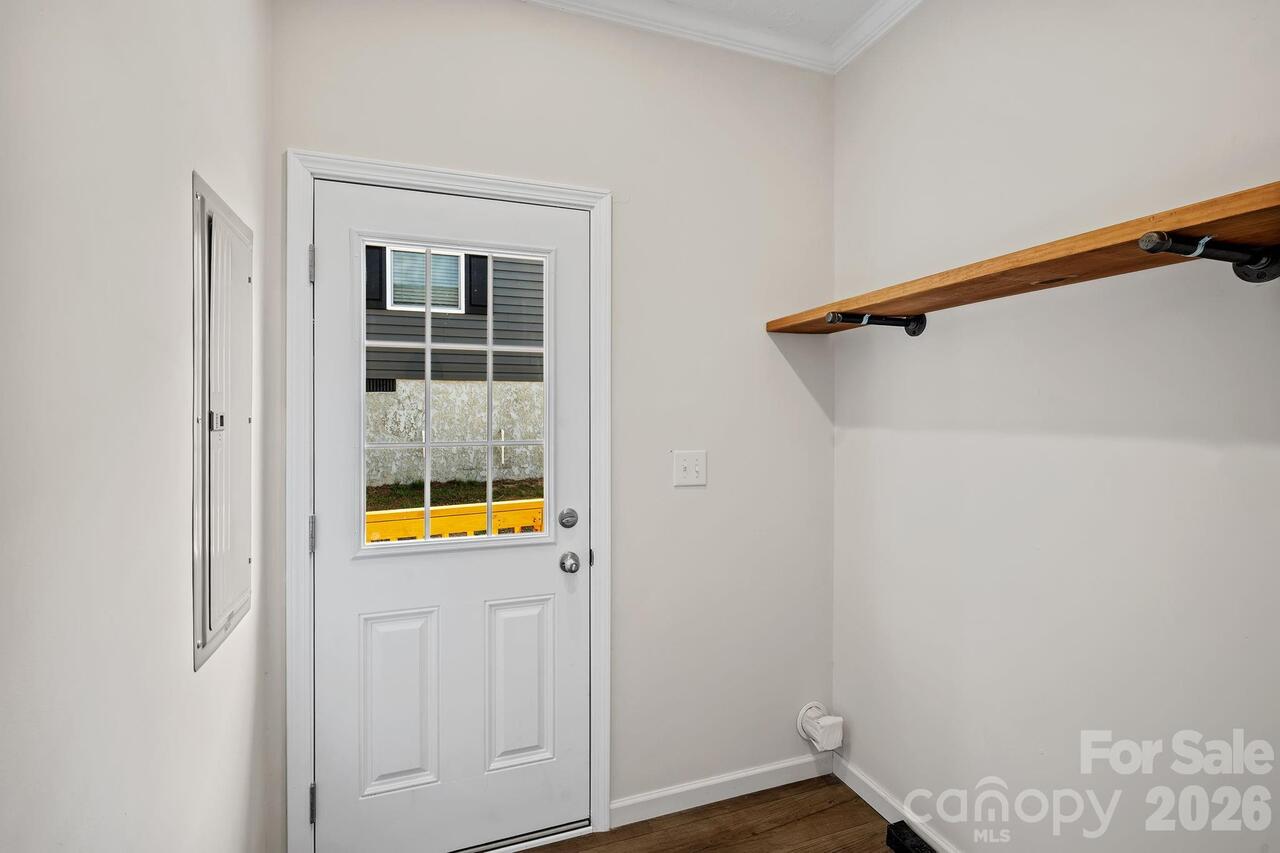 Listing Photo 19