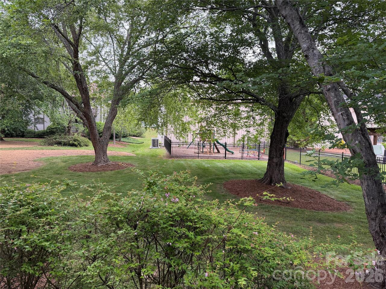 Listing Photo 27