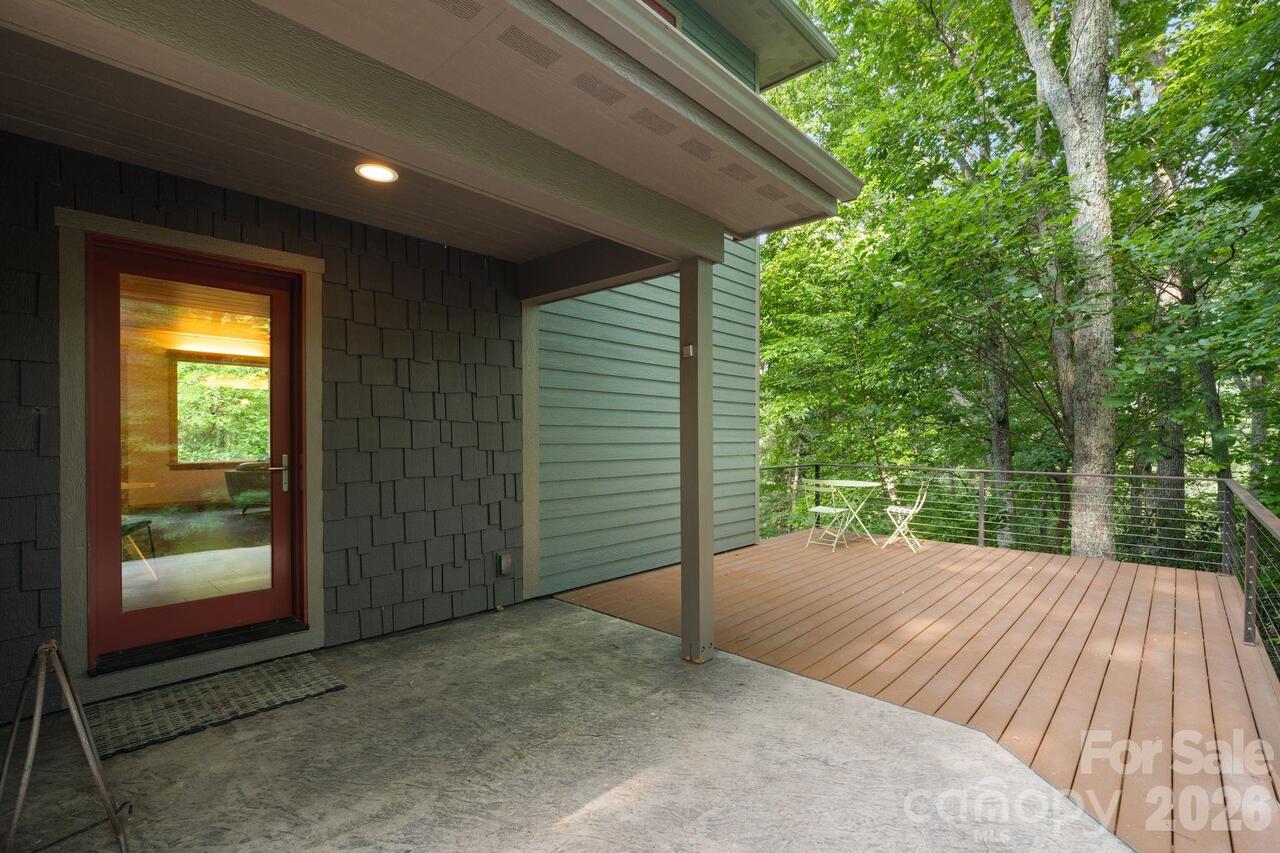 Listing Photo 25