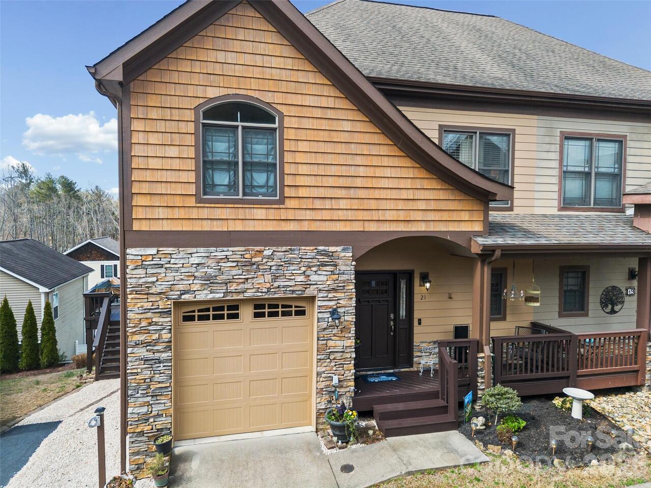 Listing Photo 6