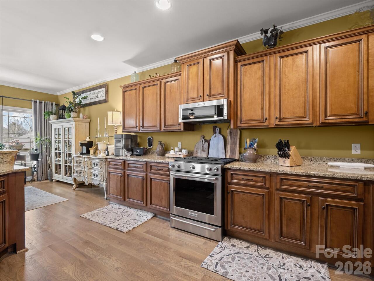 Listing Photo 18