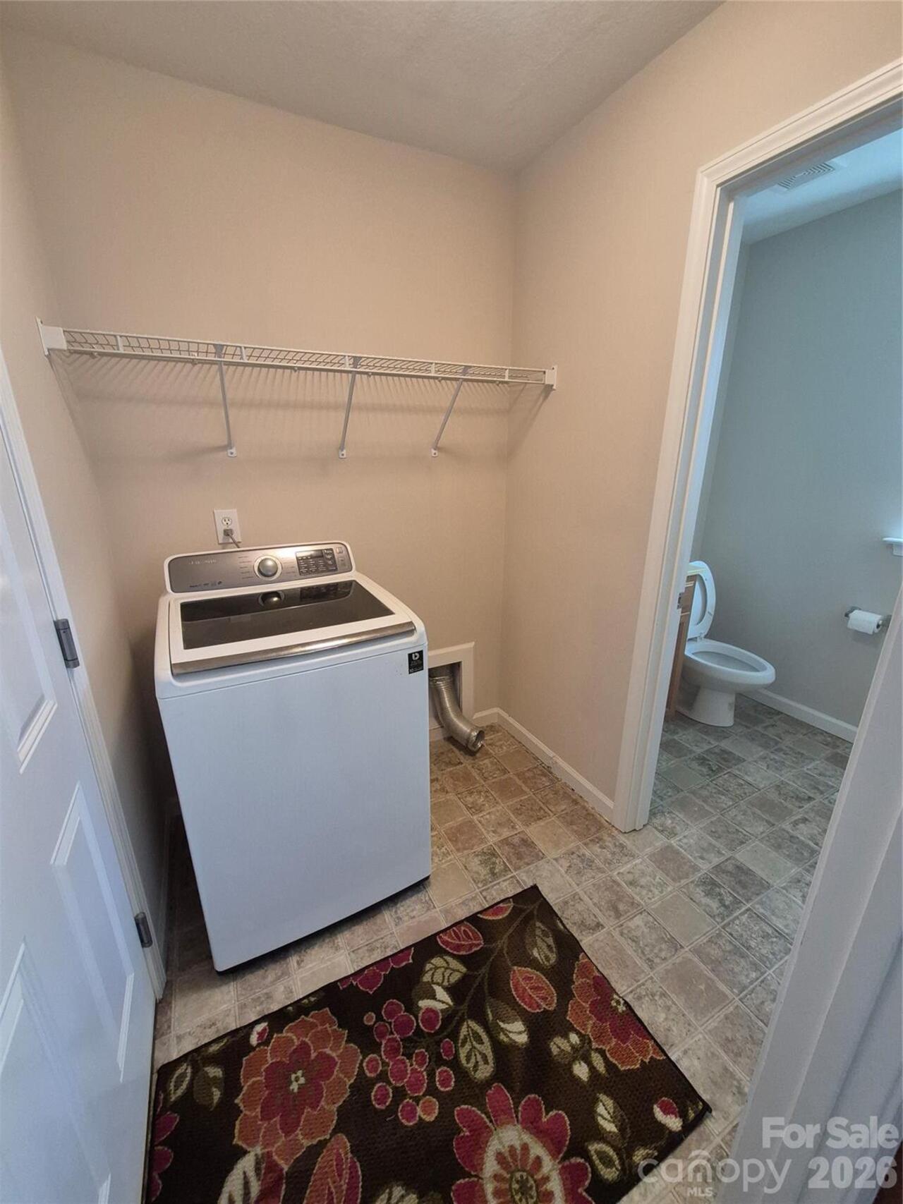 Listing Photo 9