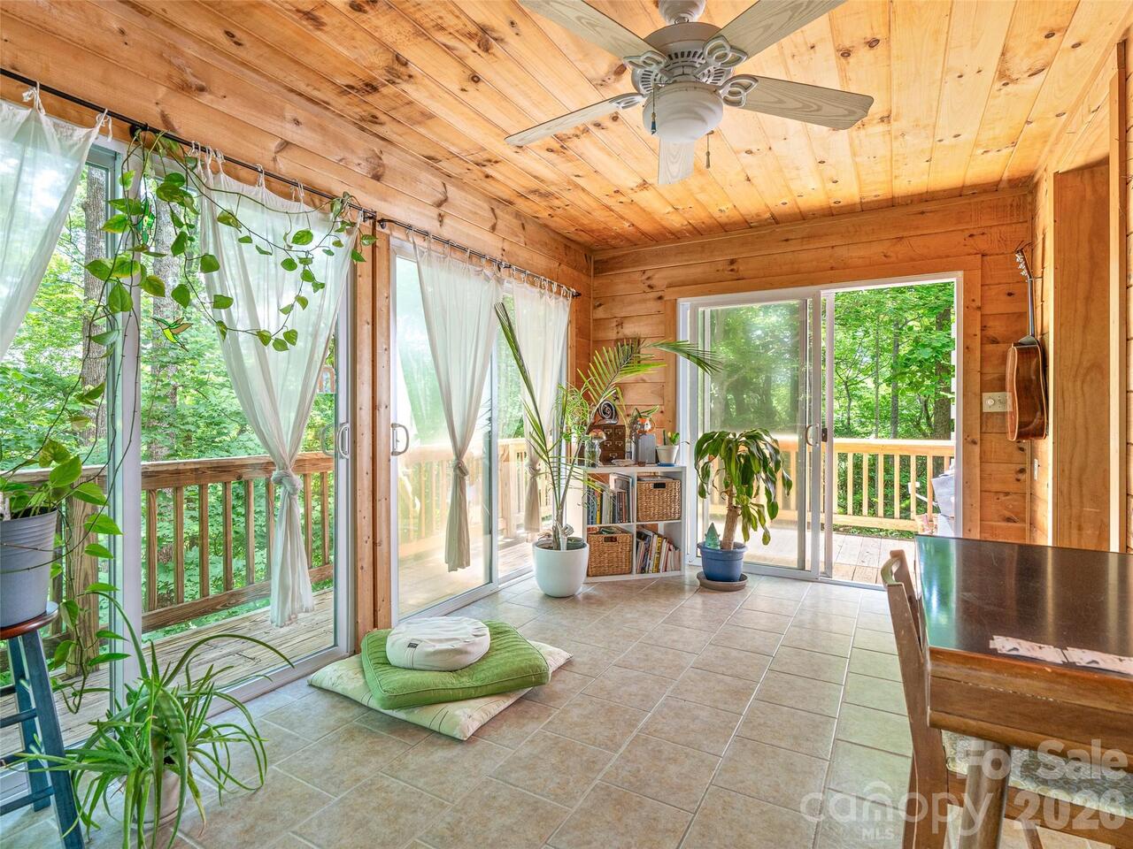 Listing Photo 13