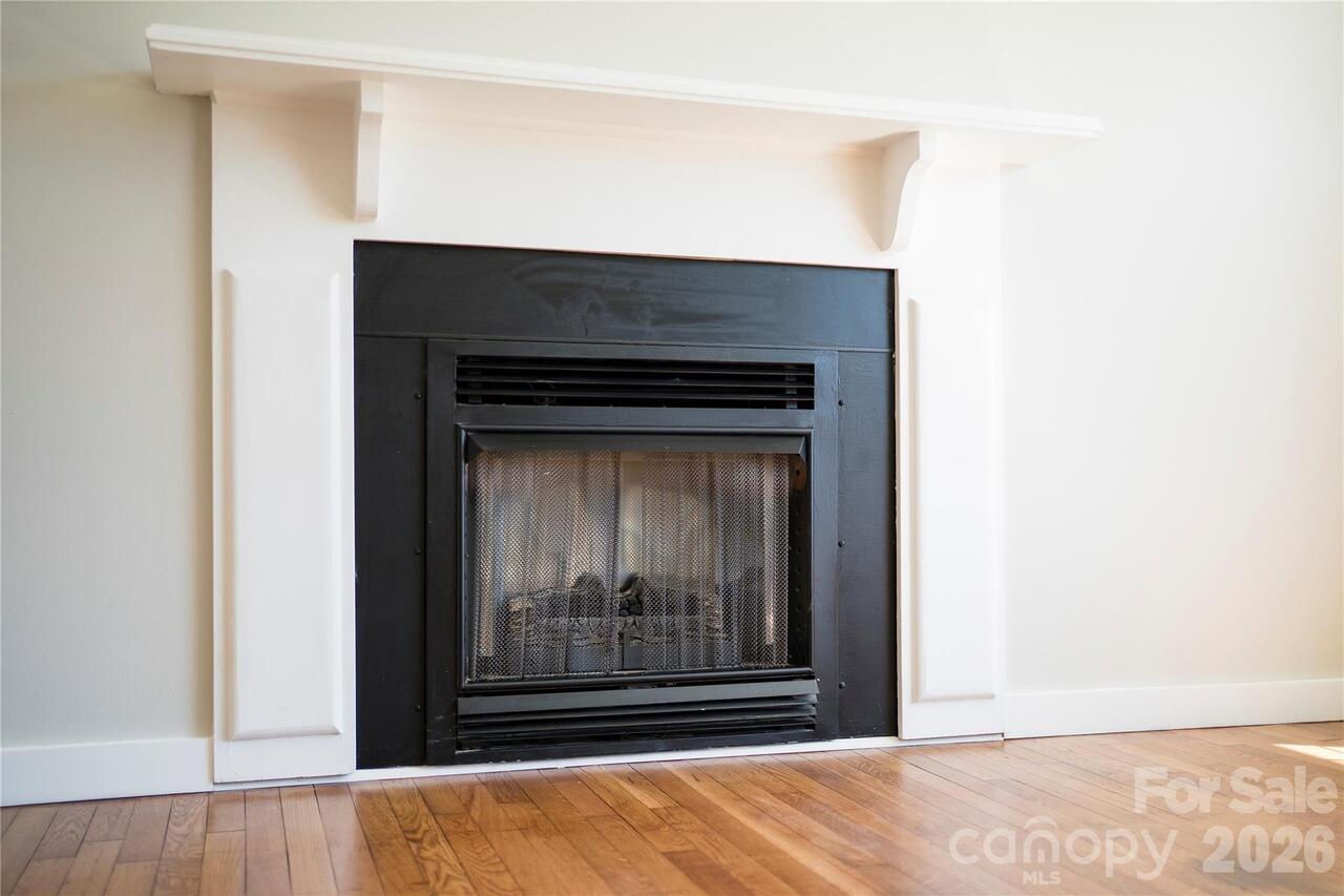 Listing Photo 7