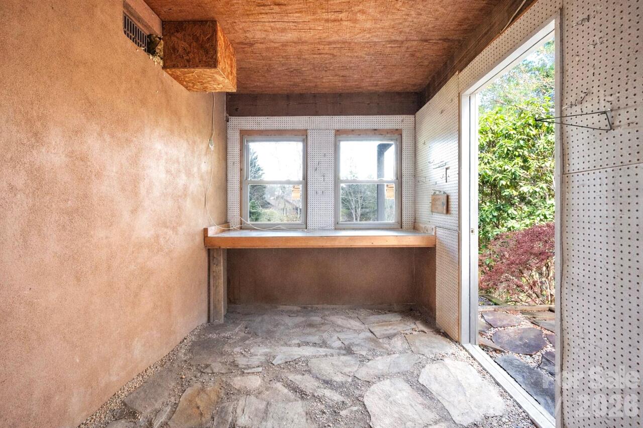 Listing Photo 31