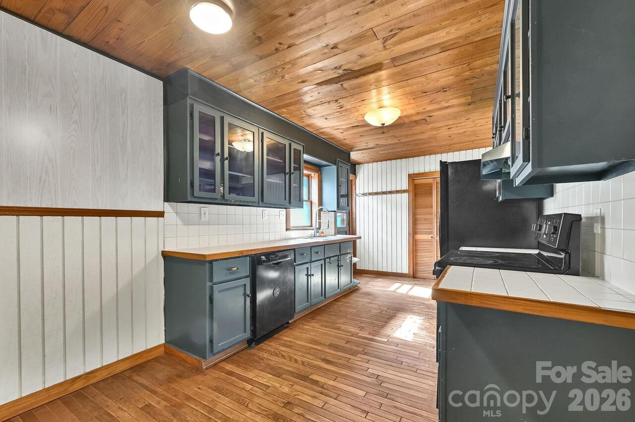 Listing Photo 21