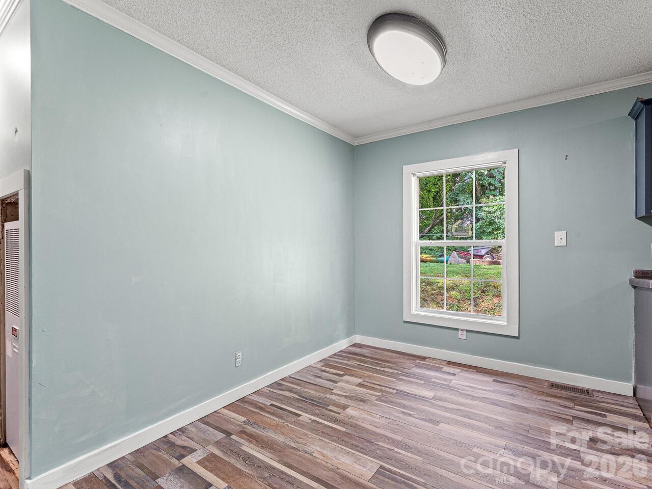 Listing Photo 13