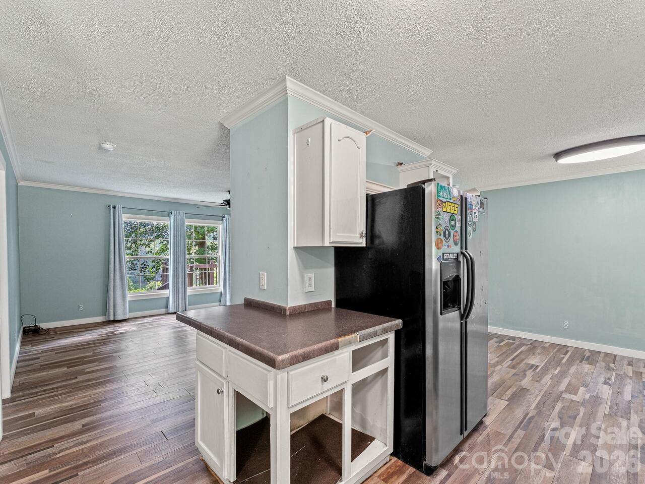 Listing Photo 15