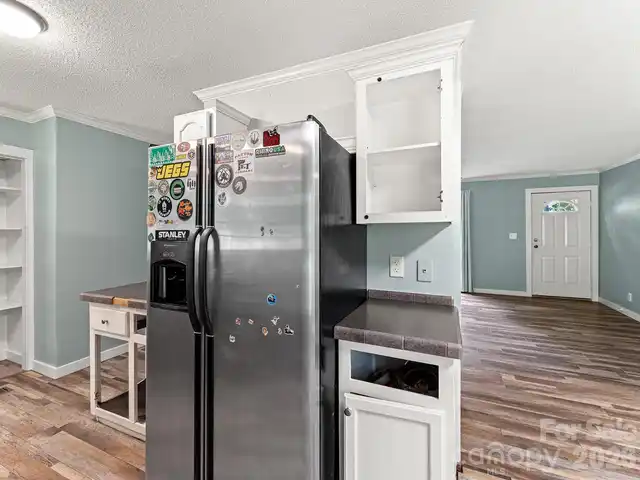 Listing Photo 16