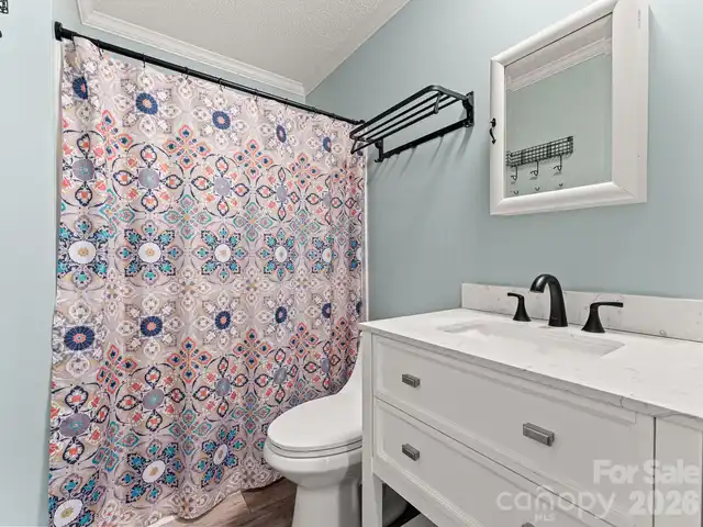 Listing Photo 25