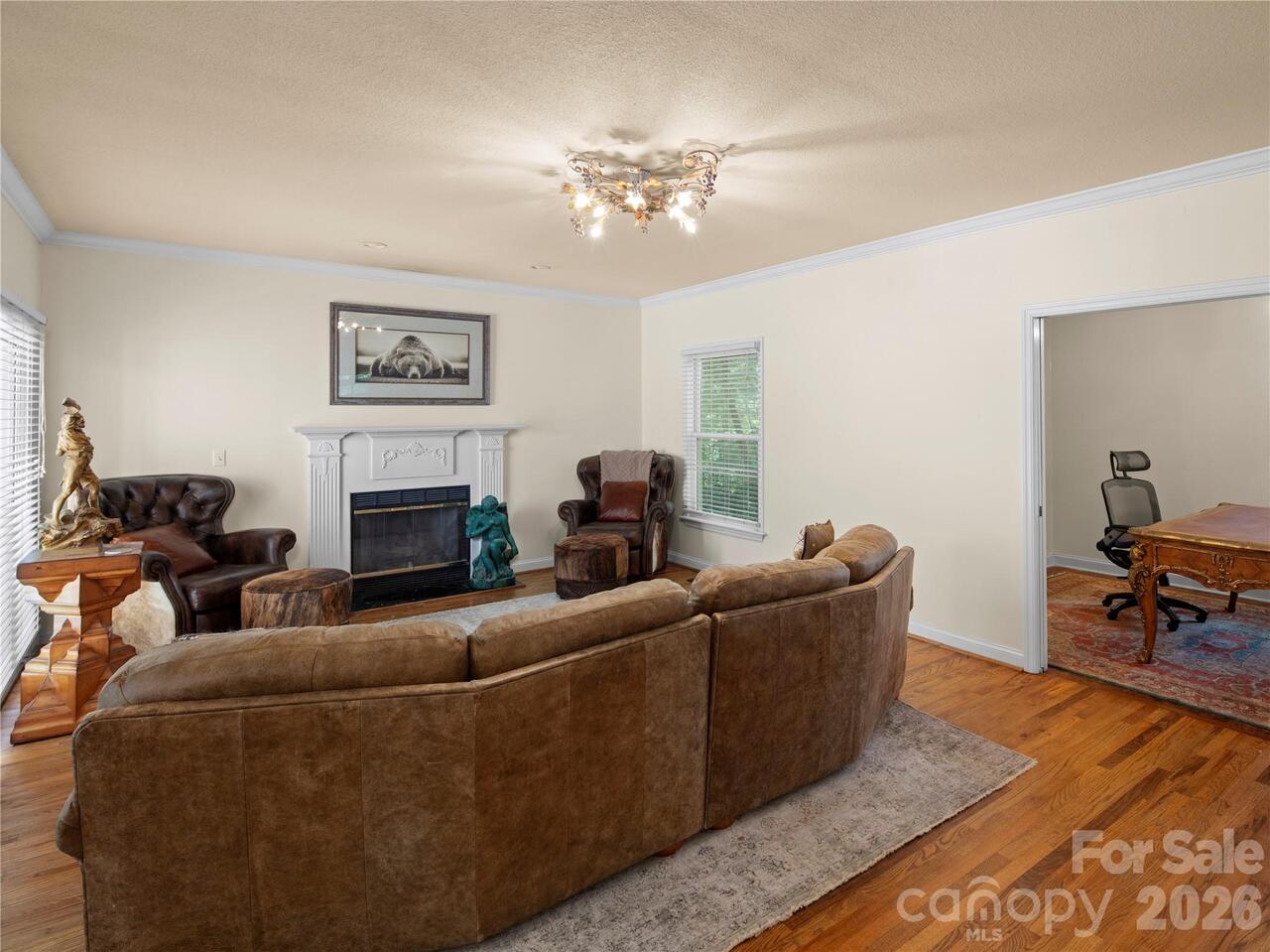 Listing Photo 13