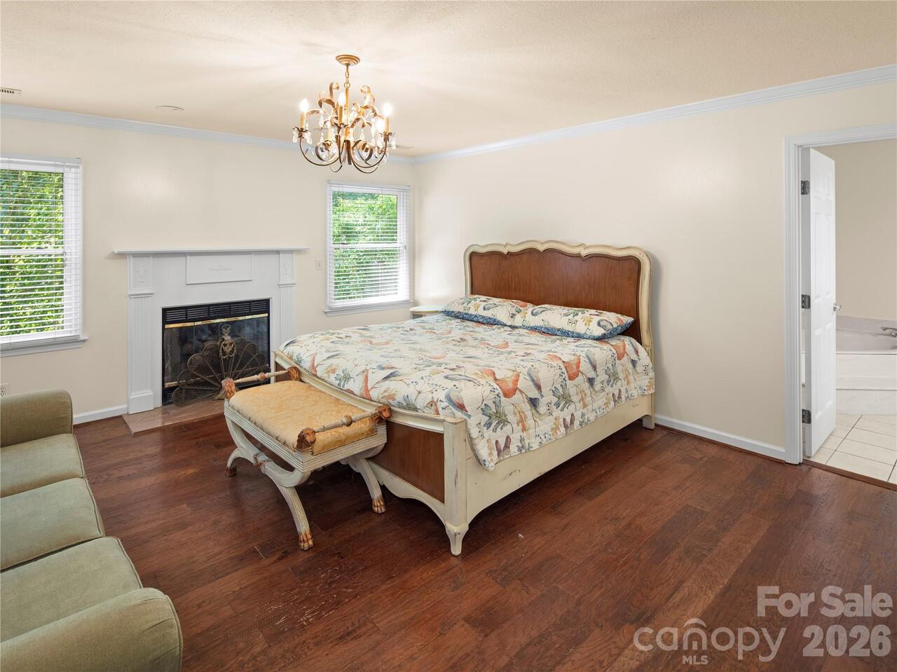 Listing Photo 17