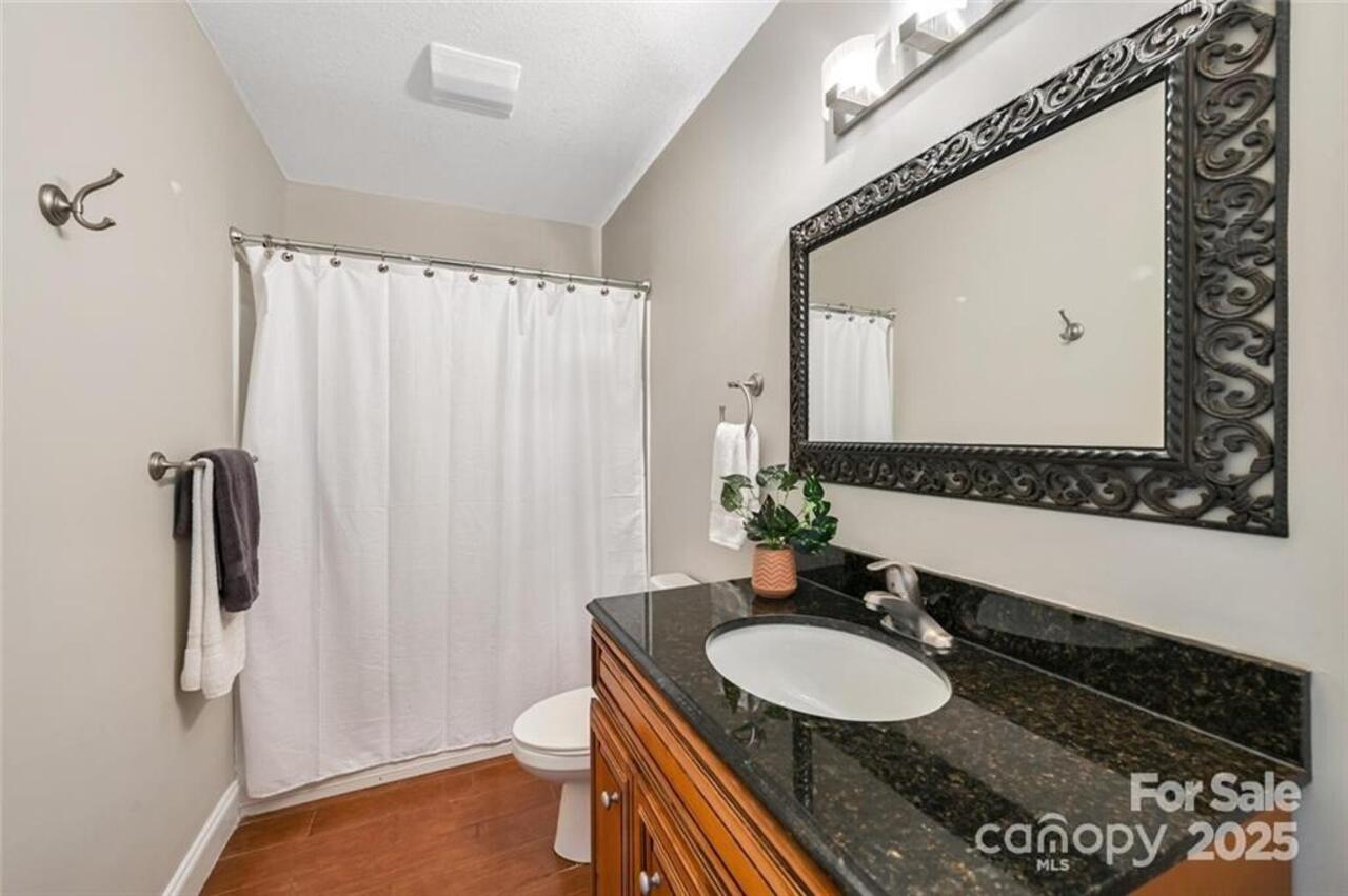 Listing Photo 21