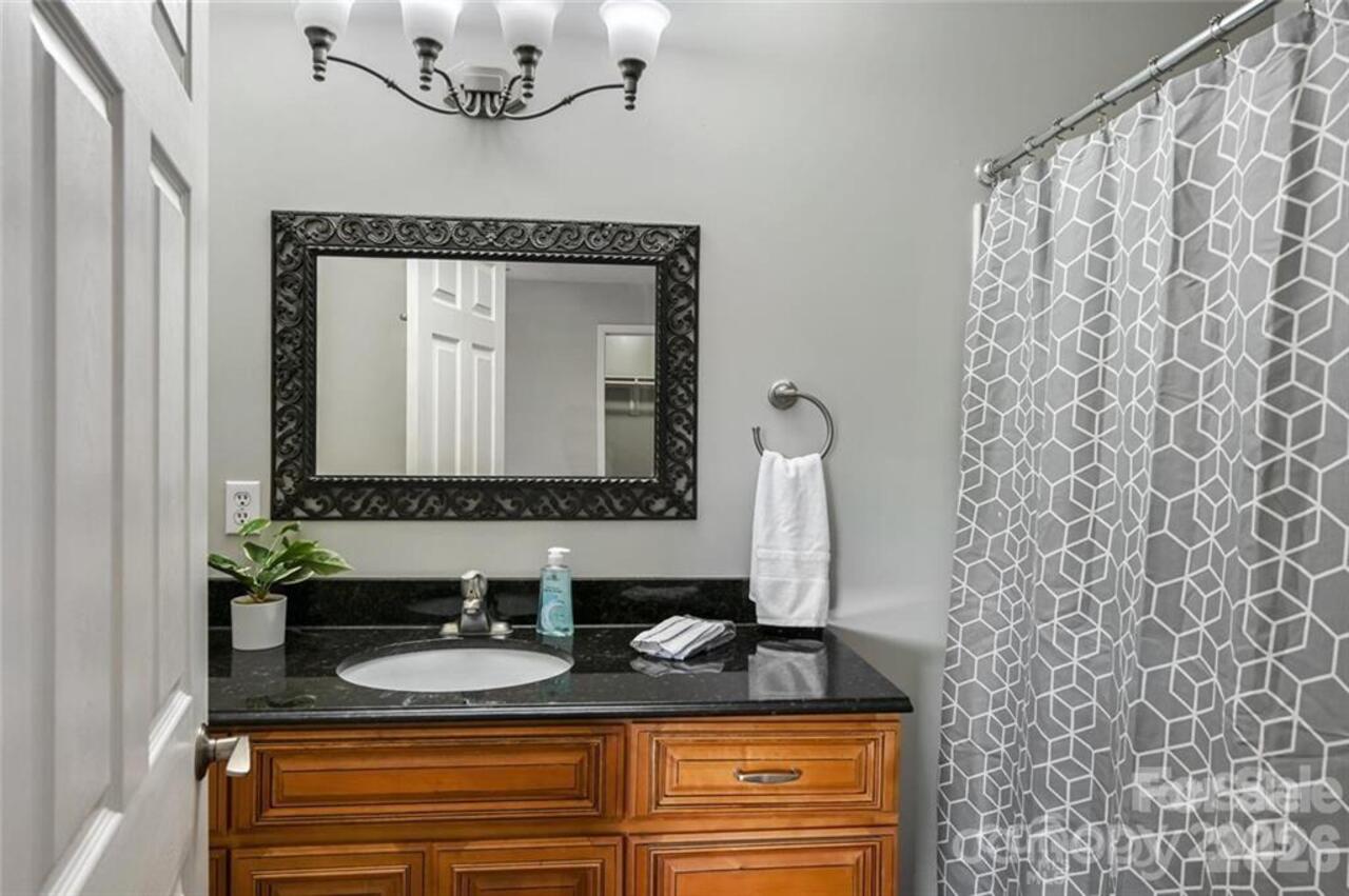 Listing Photo 20