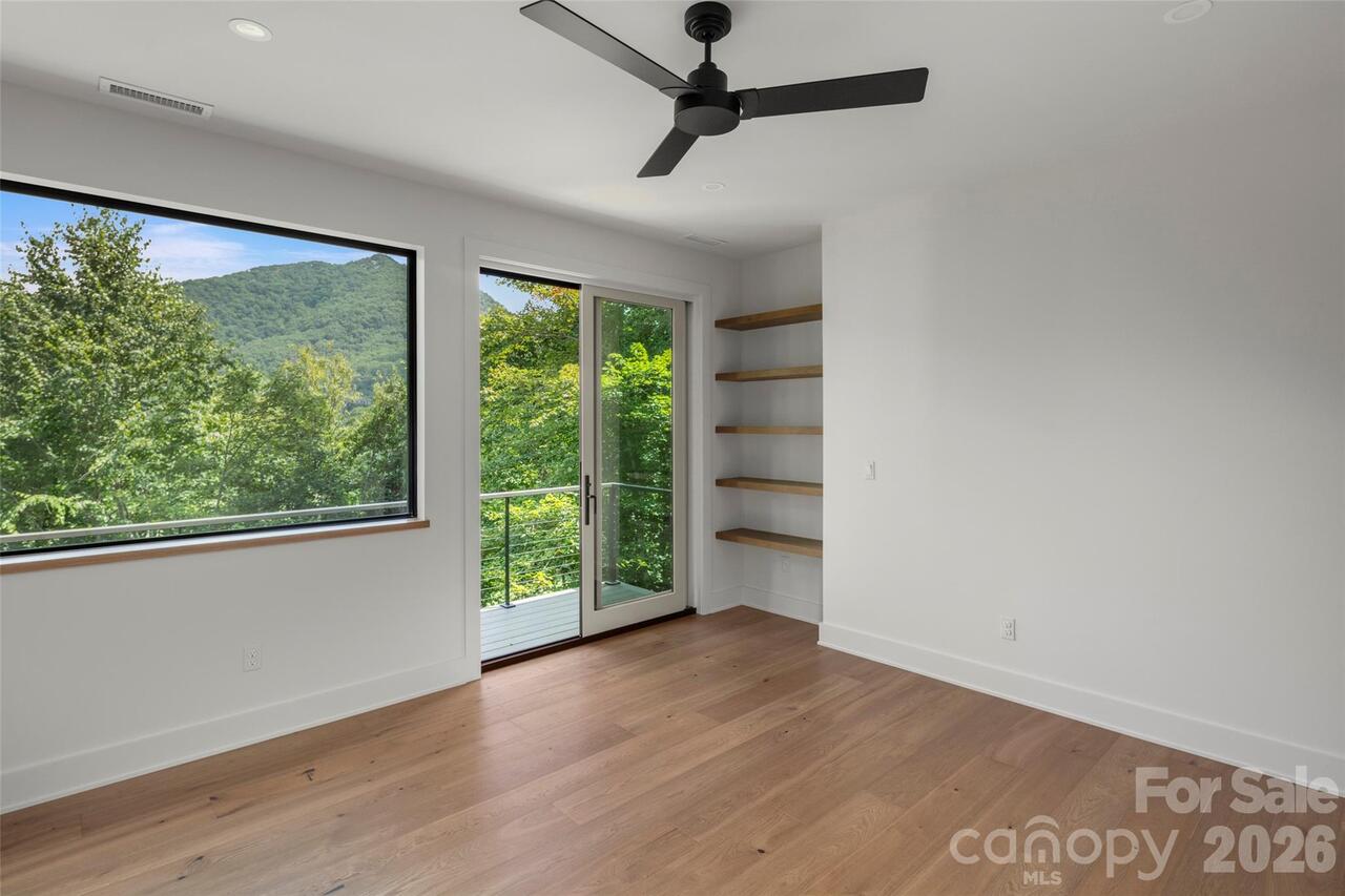 Listing Photo 25