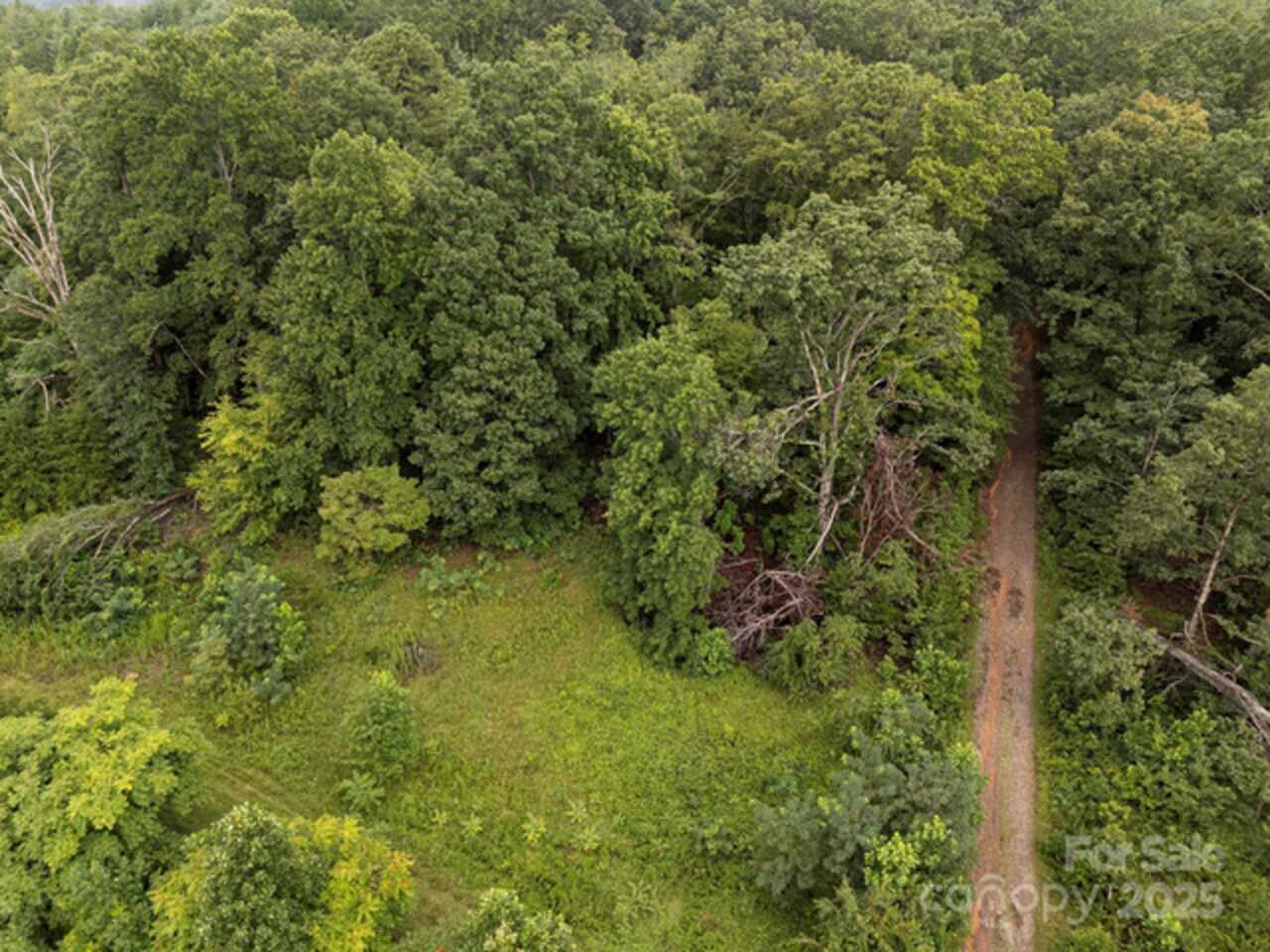 Listing Photo 9