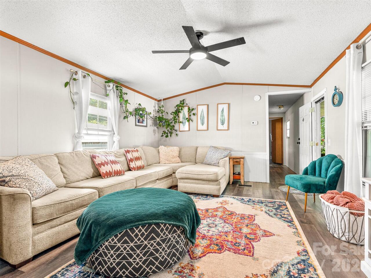 Listing Photo 6