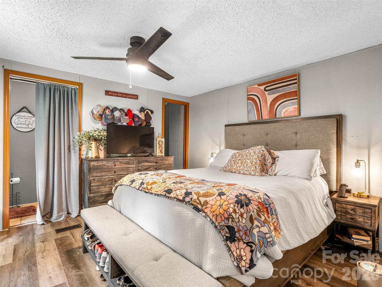 Listing Photo 13