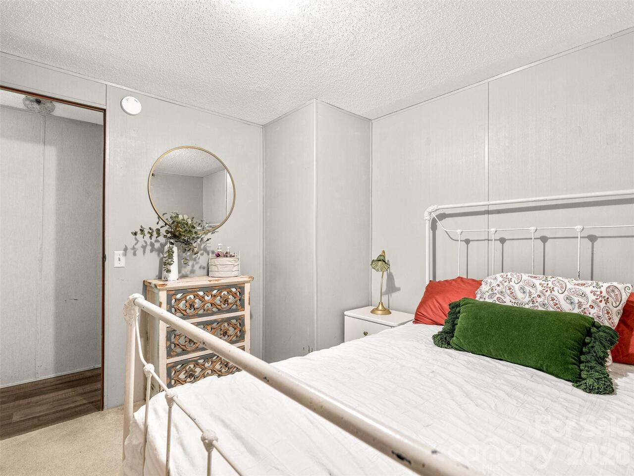 Listing Photo 22