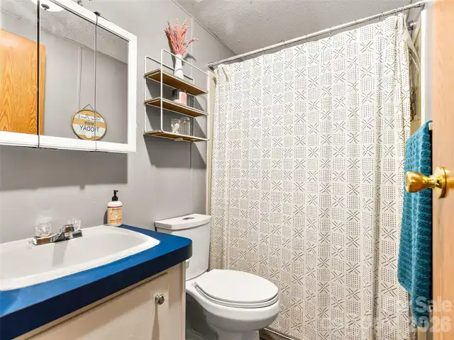 Listing Photo 20