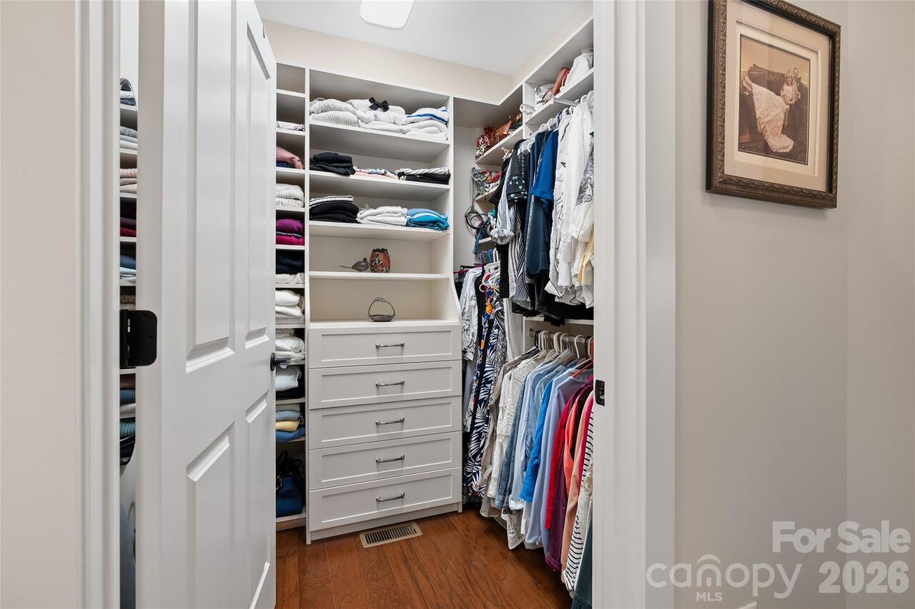 Listing Photo 26