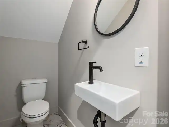 Listing Photo 23