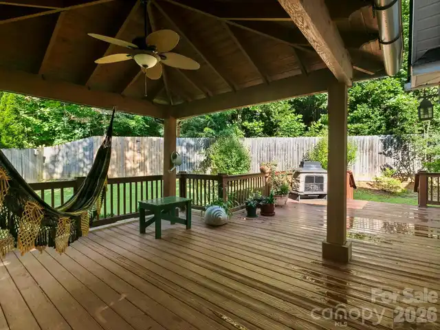 Listing Photo 28
