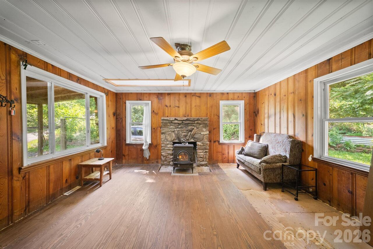 Listing Photo 21