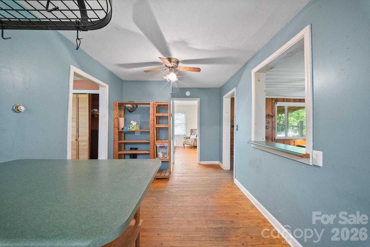 Listing Photo 18