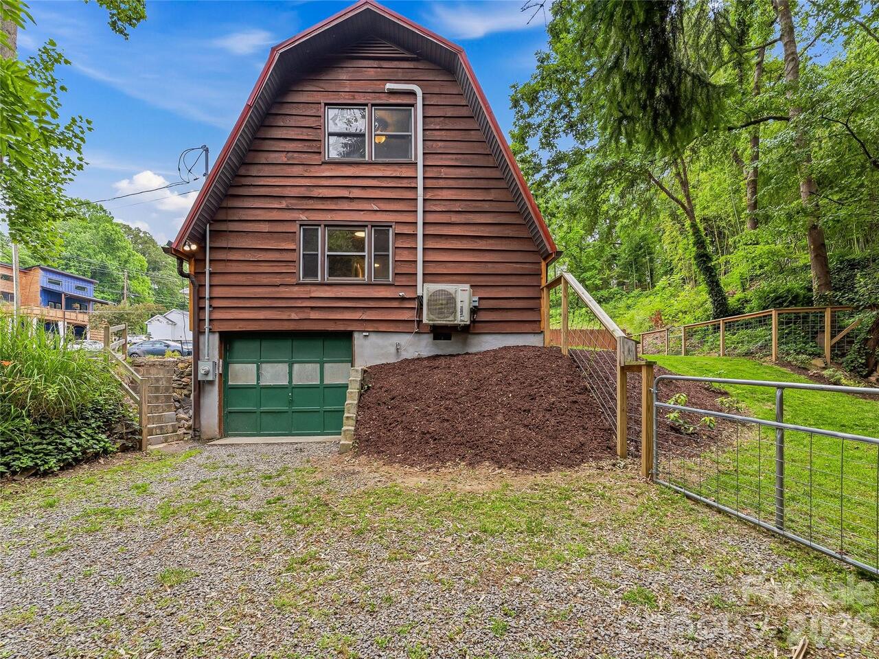 Listing Photo 27