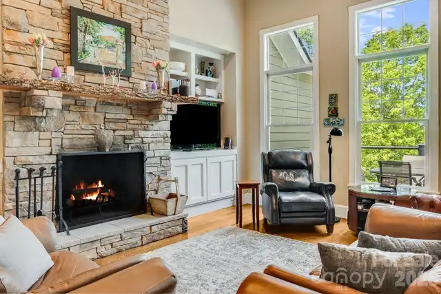 Listing Photo 15