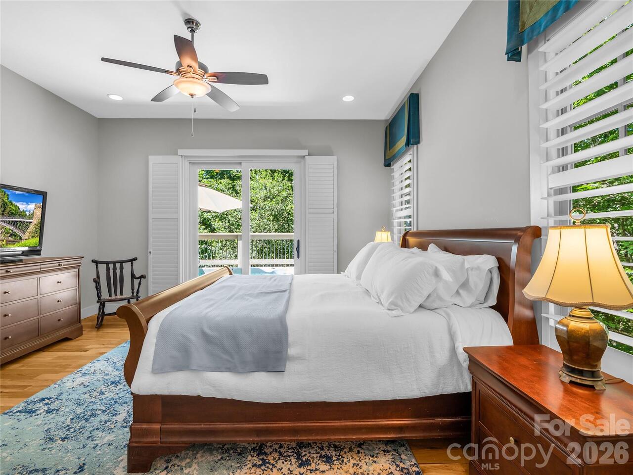 Listing Photo 15