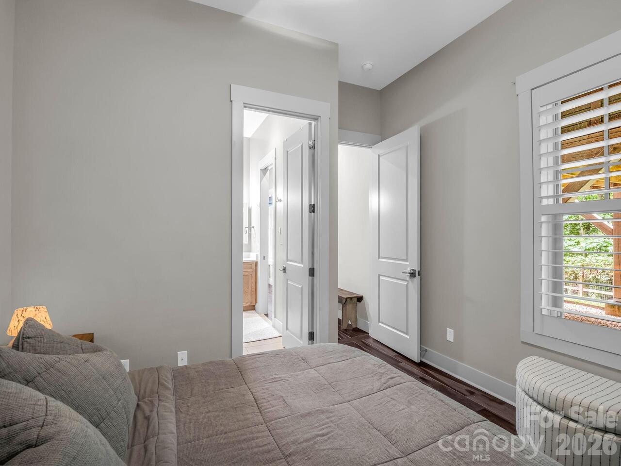 Listing Photo 29
